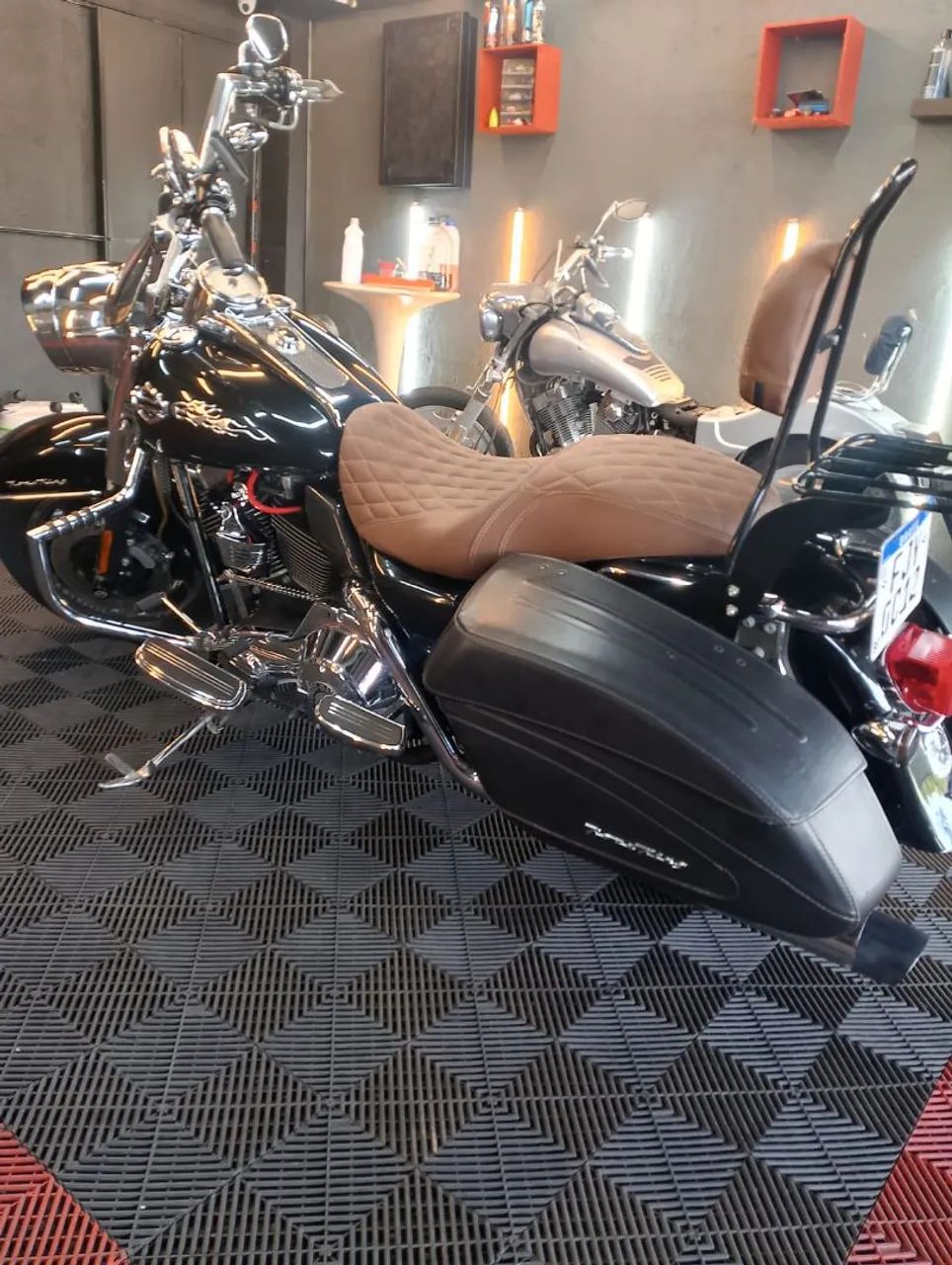 HARLEY ROAD KING 2005