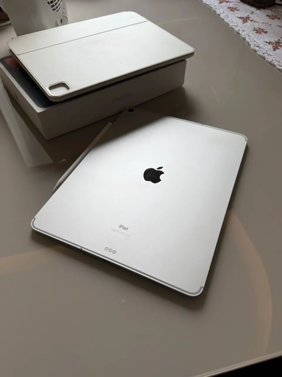 iPad Pro 12.9? 3ºgeração WI-FI + Cellular 256gb - Foto 2