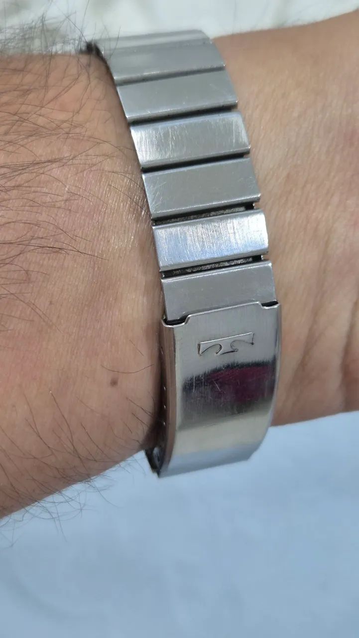 Relógio TECHNOS AUTOMÁTICO  VINTAGE   -   MÁQUINA ETA   - Foto 5