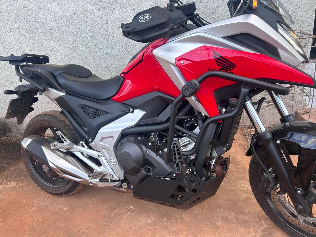 Nc 750 x DCT automática - Foto 3