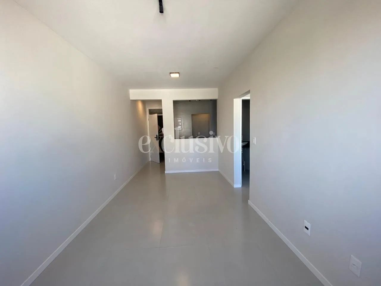 Apartamento reformado 1 dormitório e bem localizado - Foto 5