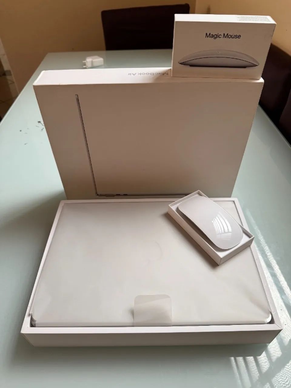 MacBook Air 13 M4 2025 16GB + Magic Mouse 3 + Caixa Original