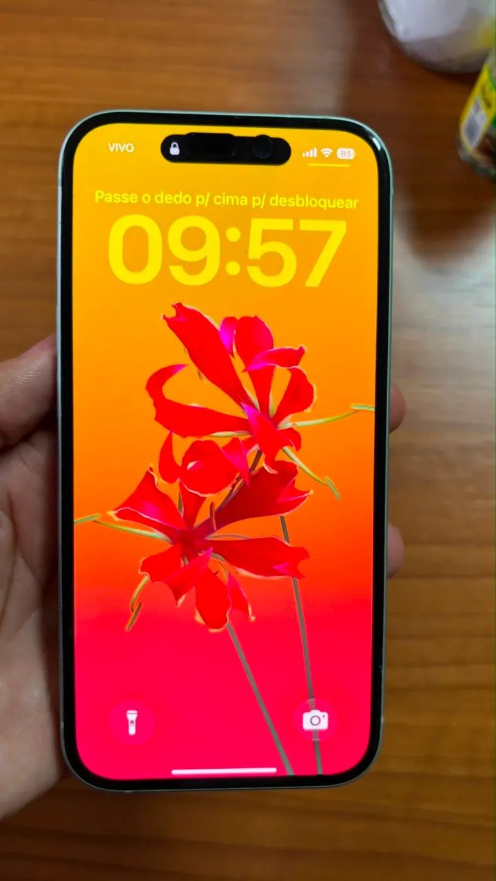 Vendo IPhone 15 128 GB 95% de bateria. Com caixa! - Foto 4