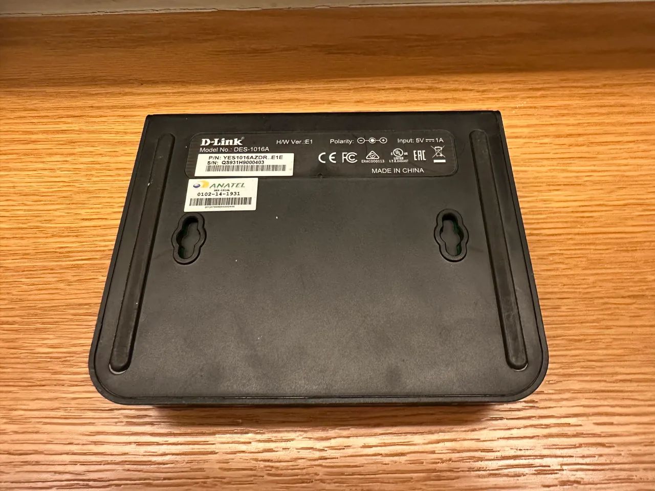 Switch D-link Des-1016a, 16 Portas 10/100, Preto - Foto 2