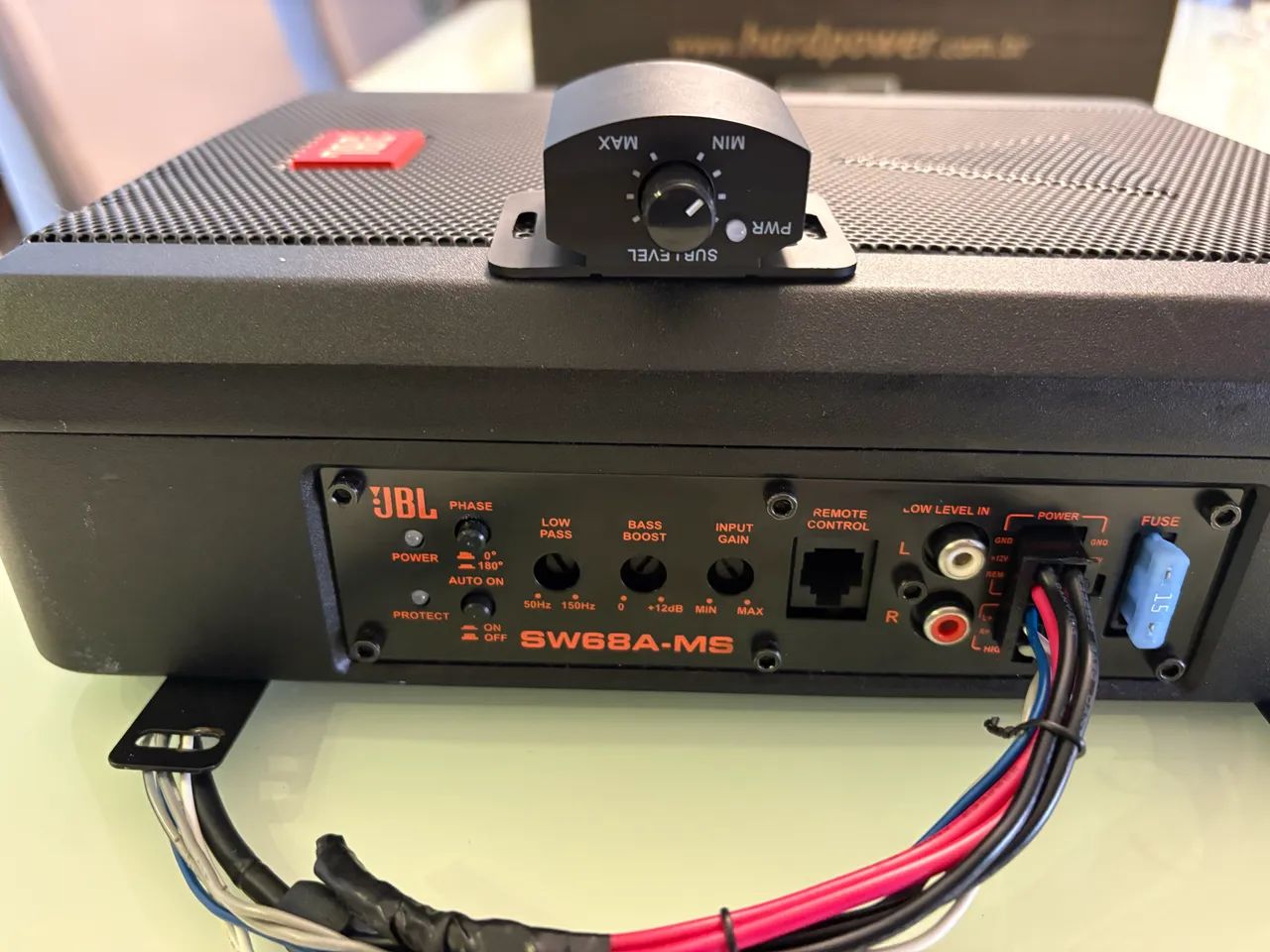 Caixa amplificada slim JBL SW68A-MS 100W RMS - Foto 3