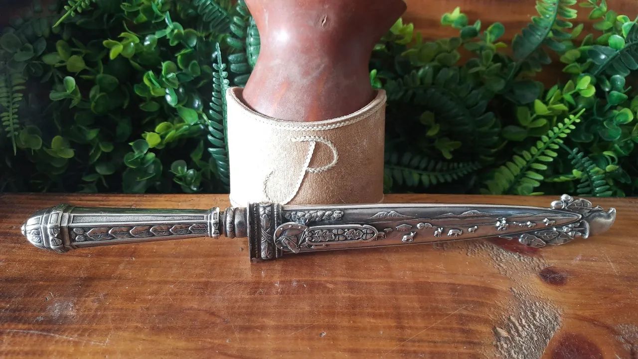 Faca eberle prateada 32cm