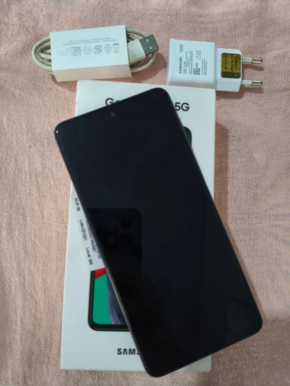 Vende-se 2 Samsung M53 Marrom e Azul 600,00 CADA! ACEITO PROPOSTAS E NÃO TROCA;