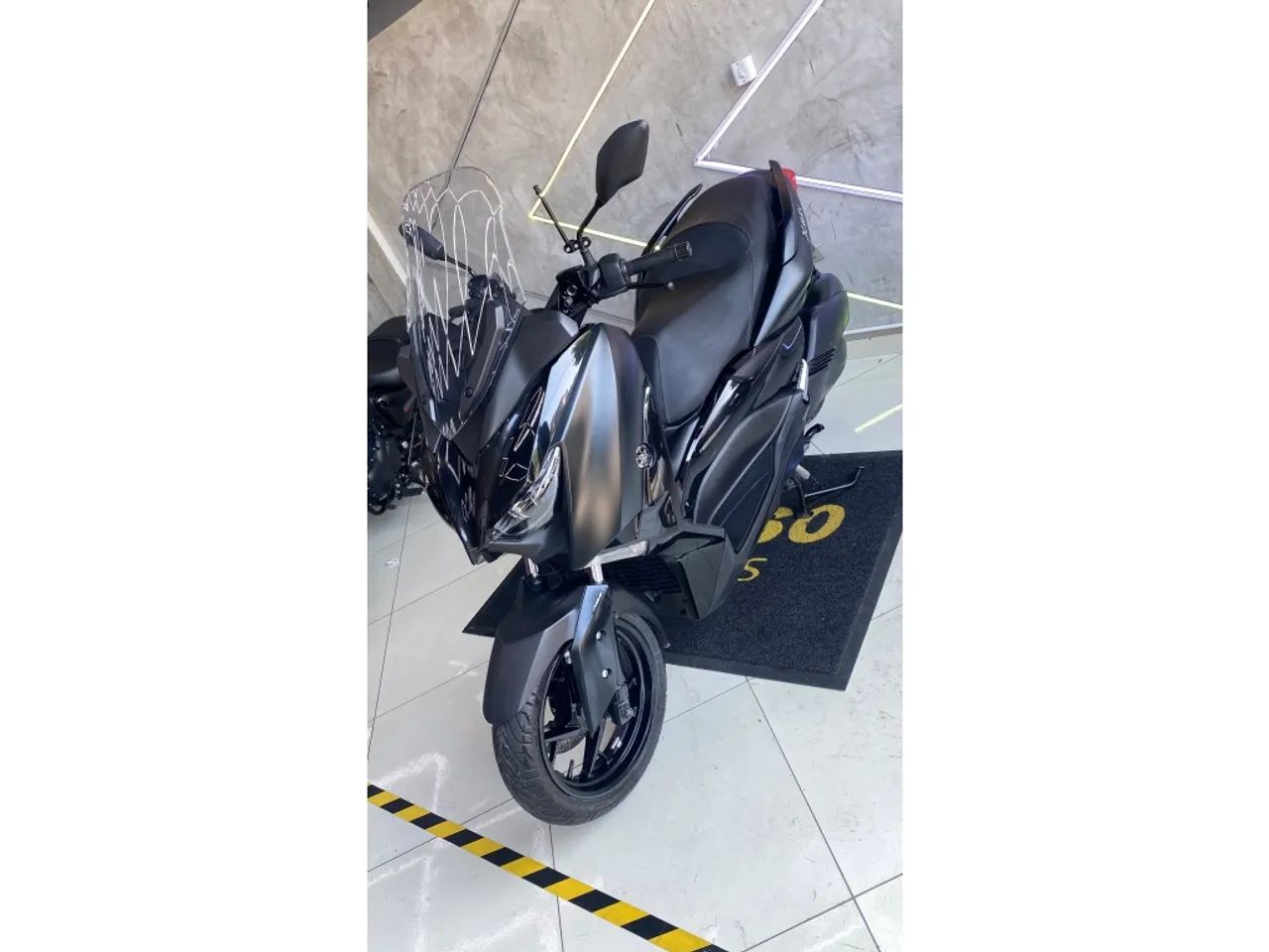 Yamaha Xmax 250 abs 2022 - Foto 4