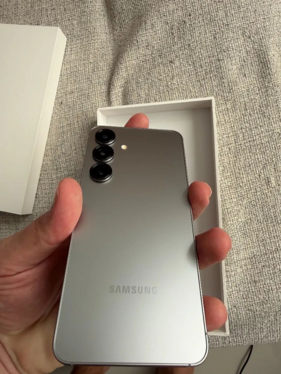 Samsung S25 - 256gb