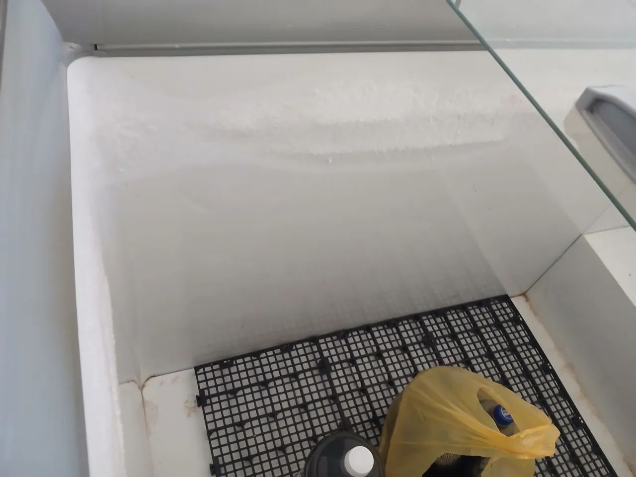 Frezer tampa de vidro - Foto 3