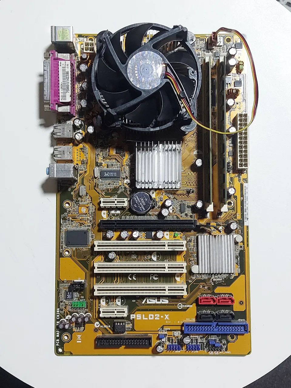 Placa Mãe ATX Offboard 775