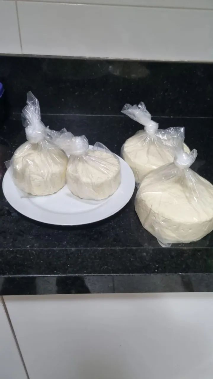 Queijo artesanal, faço e vendo, fresco e meia cura. - Foto 2