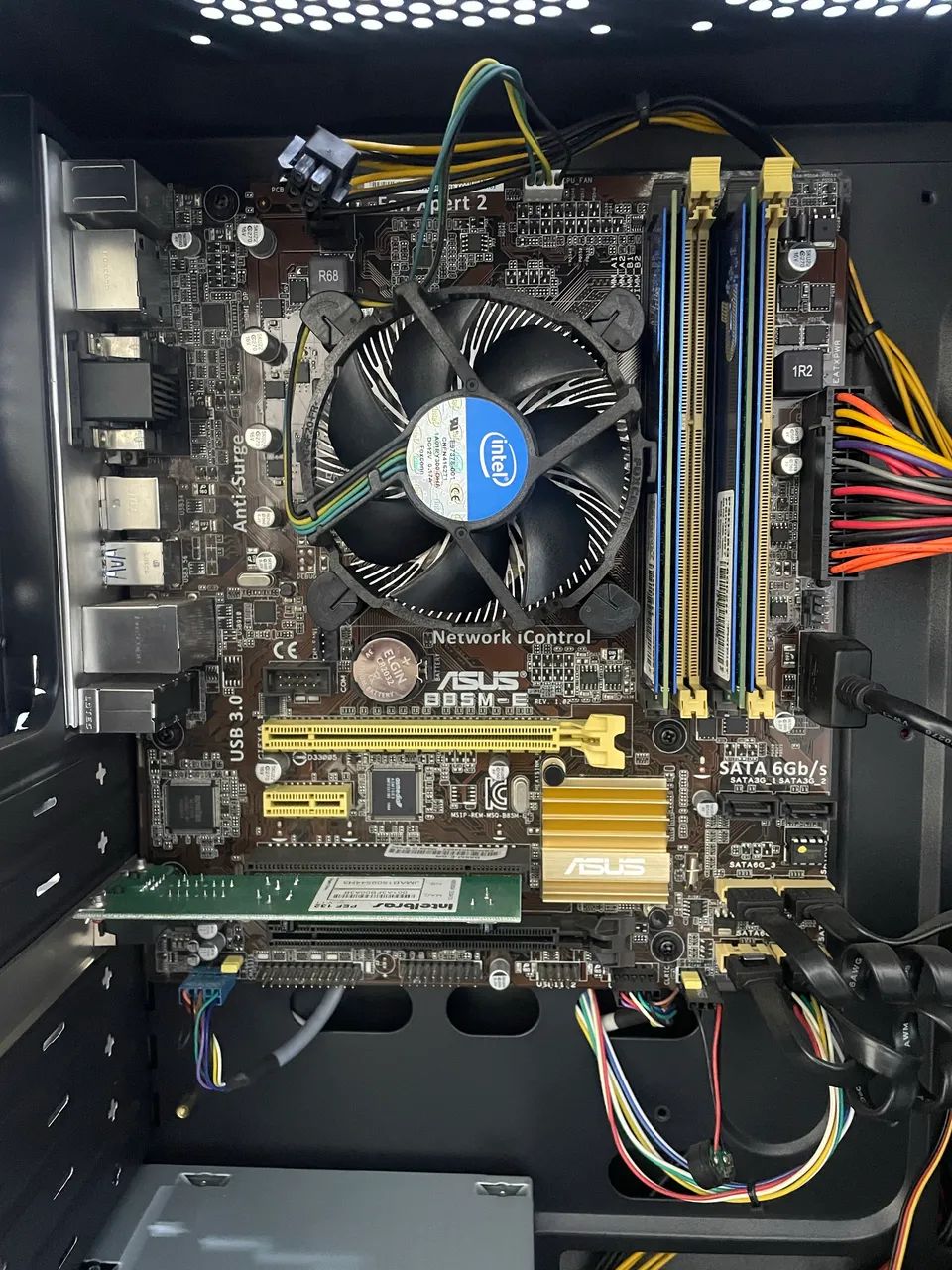PC/SERVER/DESKTOP - 64 GB RAM - 4 DISKS
