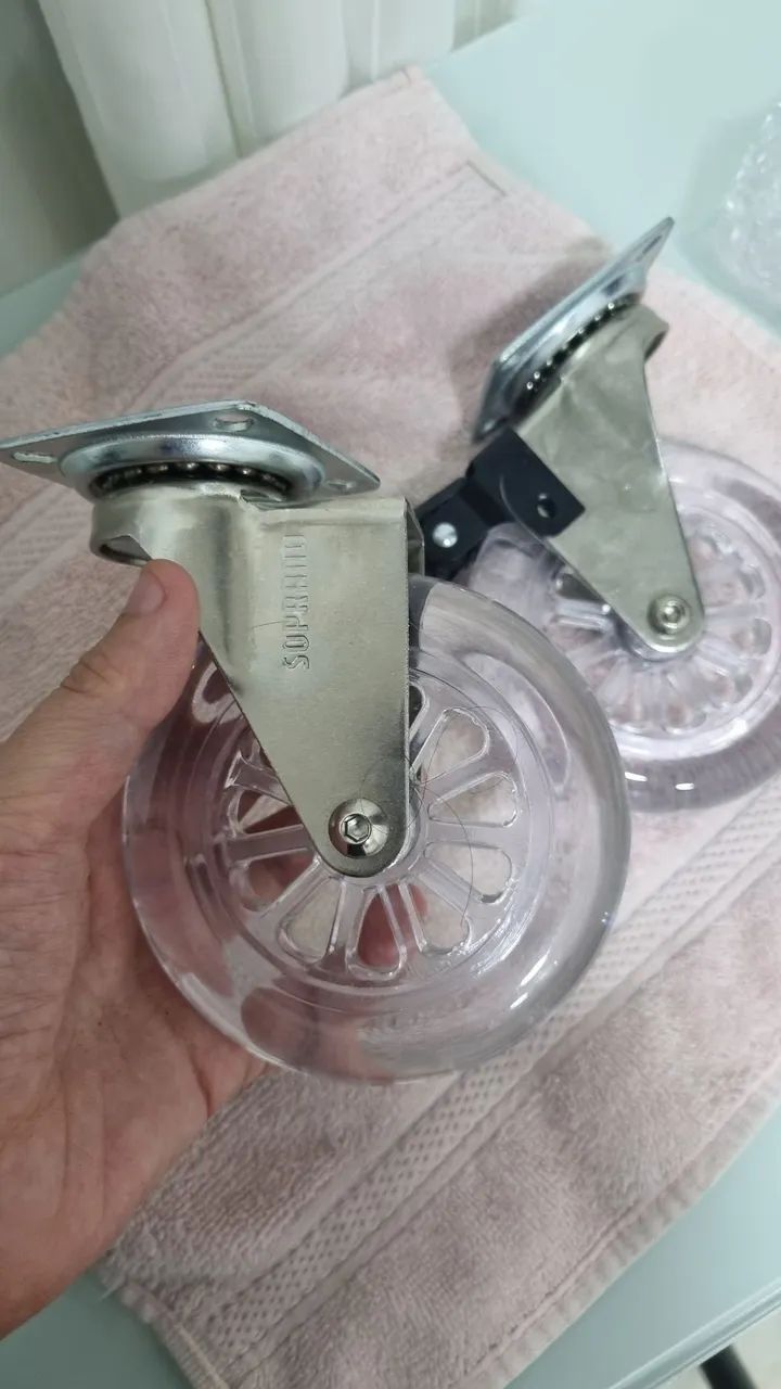 Kit de Rodinhas para Móveis - Foto 2
