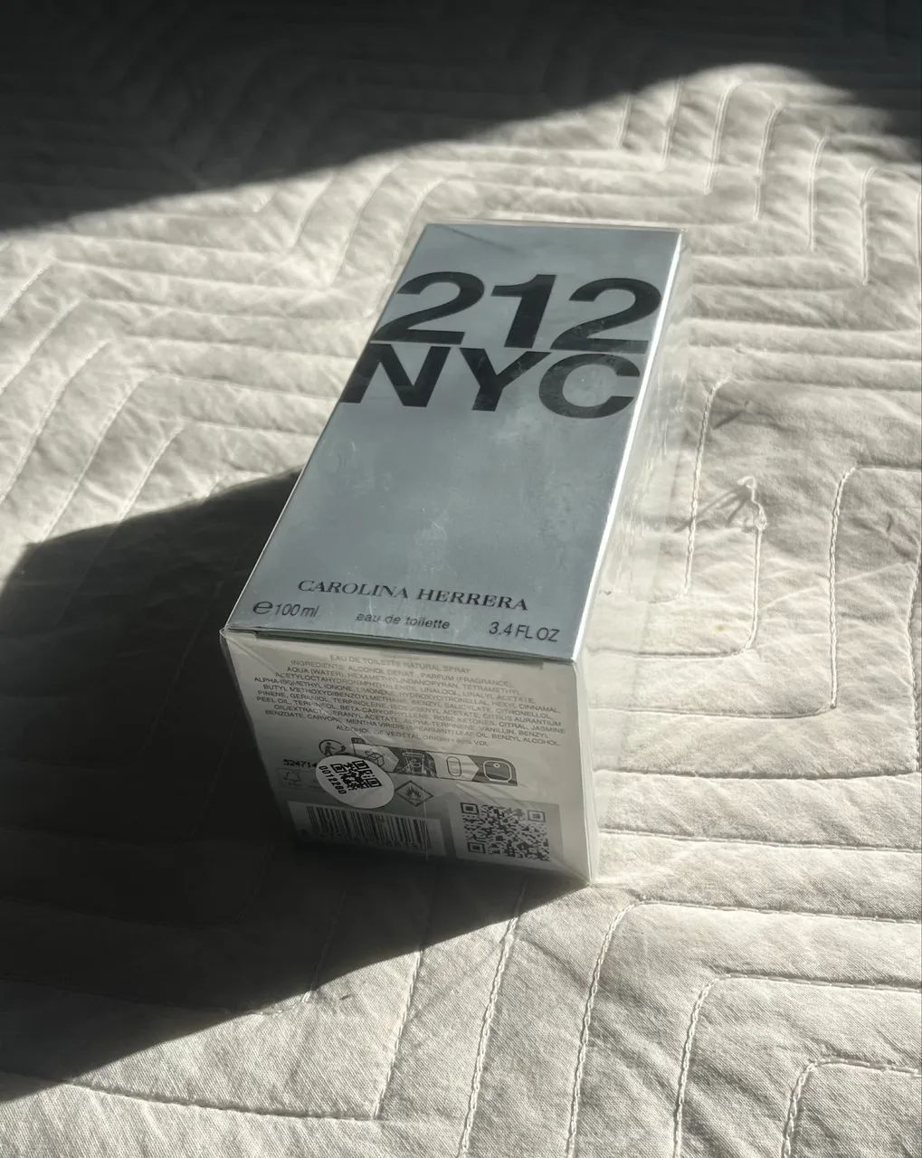 212 NYC Carolina Herrera 100ml - perfume feminino - Foto 3