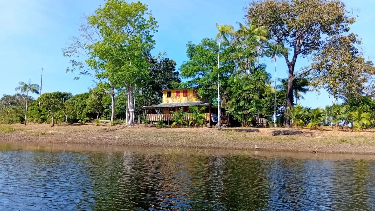SÍTIO À VENDA NO RIO MANACAPURU