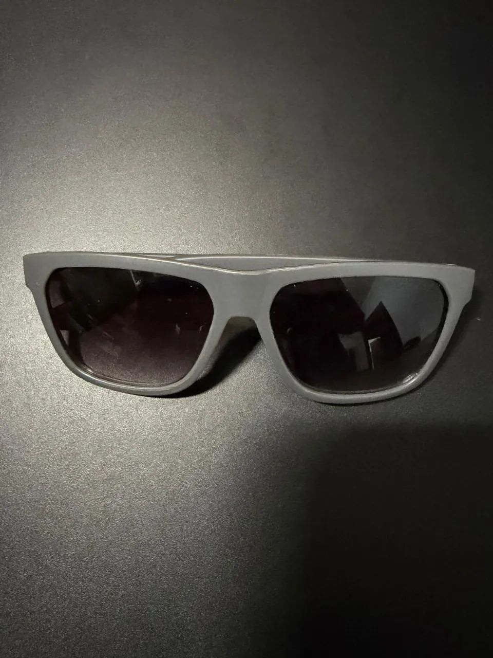 Óculos  Lacoste primeira linha 