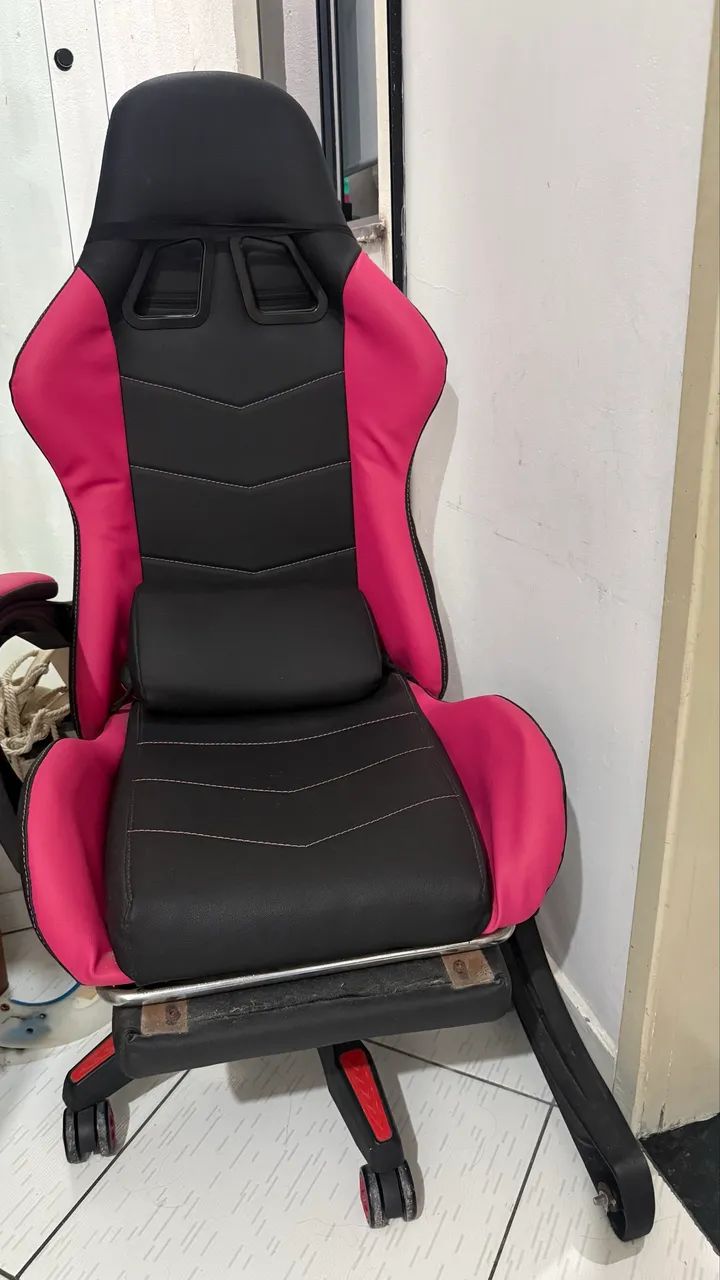 Vende-se Cadeira Gamer - Foto 3