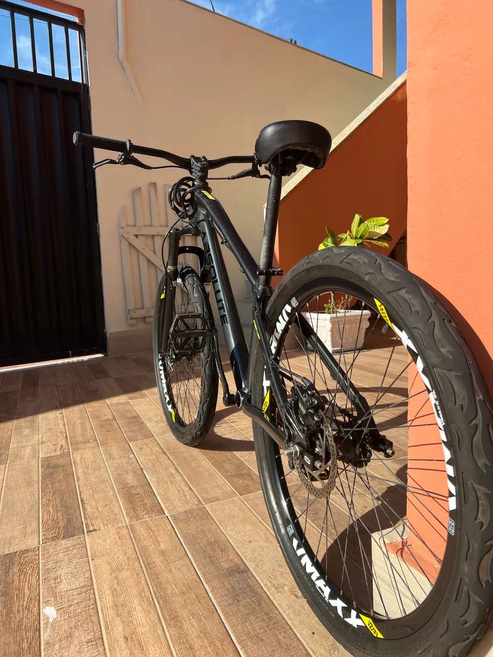Bicicleta -absolute- aro 26  - Foto 2