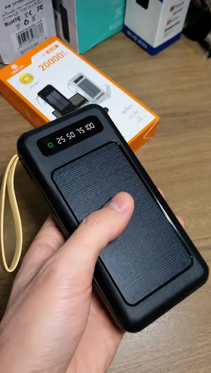 Carregador Portátil Solar 20.000mAh 5 em 1 com LED