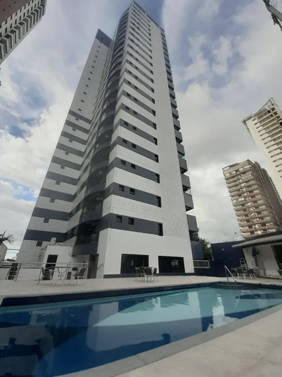 Avalon Tower - 03 Suítes no Umarizal. 