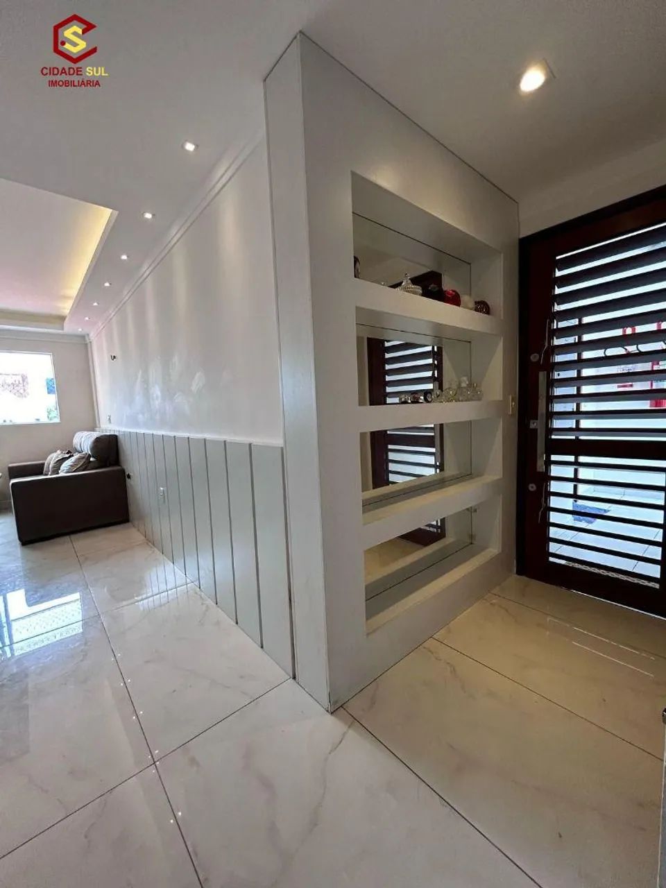 Apartamento com 2 dormitórios à venda, 49 m² por R$ 340.000,00 - Manaíra - João