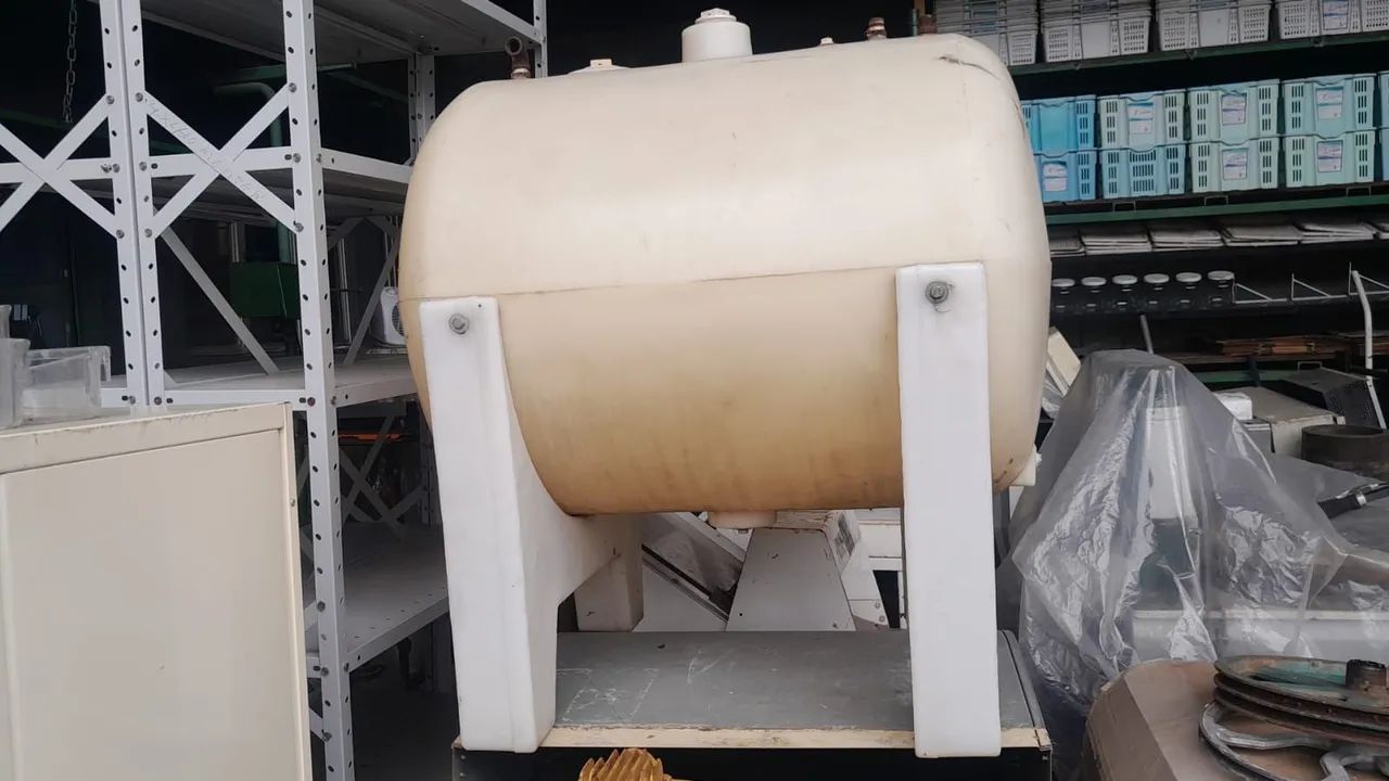 VENDO TANQUE RESERVATÓRIO  - Foto 2