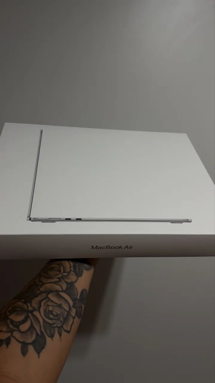Apple MacBook AIR M4 24/512/15 polegadas LACRADO