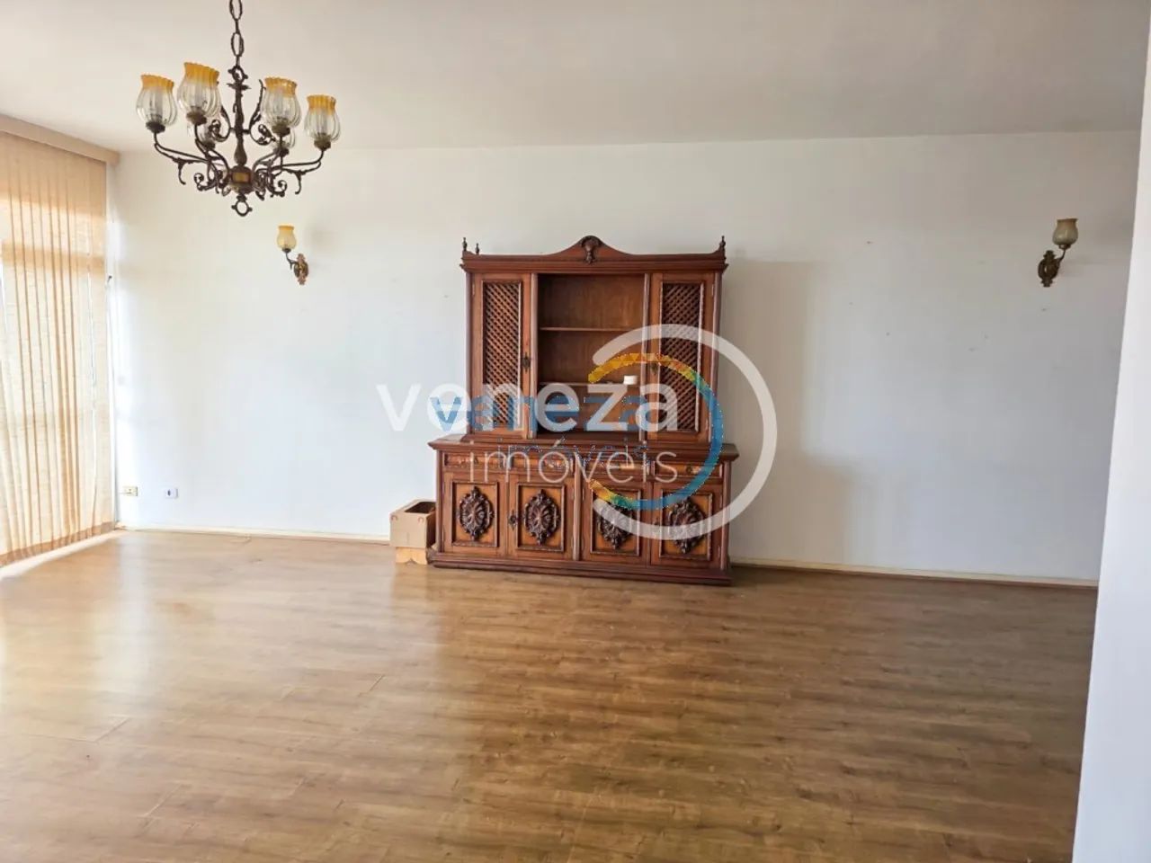 Apartamento à venda no Edifício Monalisa, Centro de Londrina - Foto 2