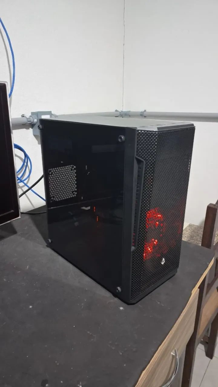PC Ryzen 3 2200G 8GB DDR4 240GB SSD