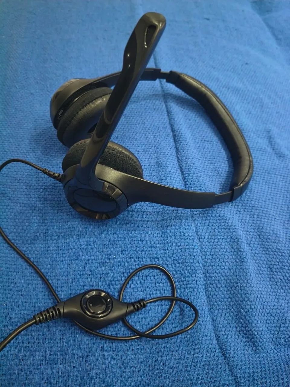 Headset Logitech H390 USB com Microfone - Áudio Digital Original - Foto 3