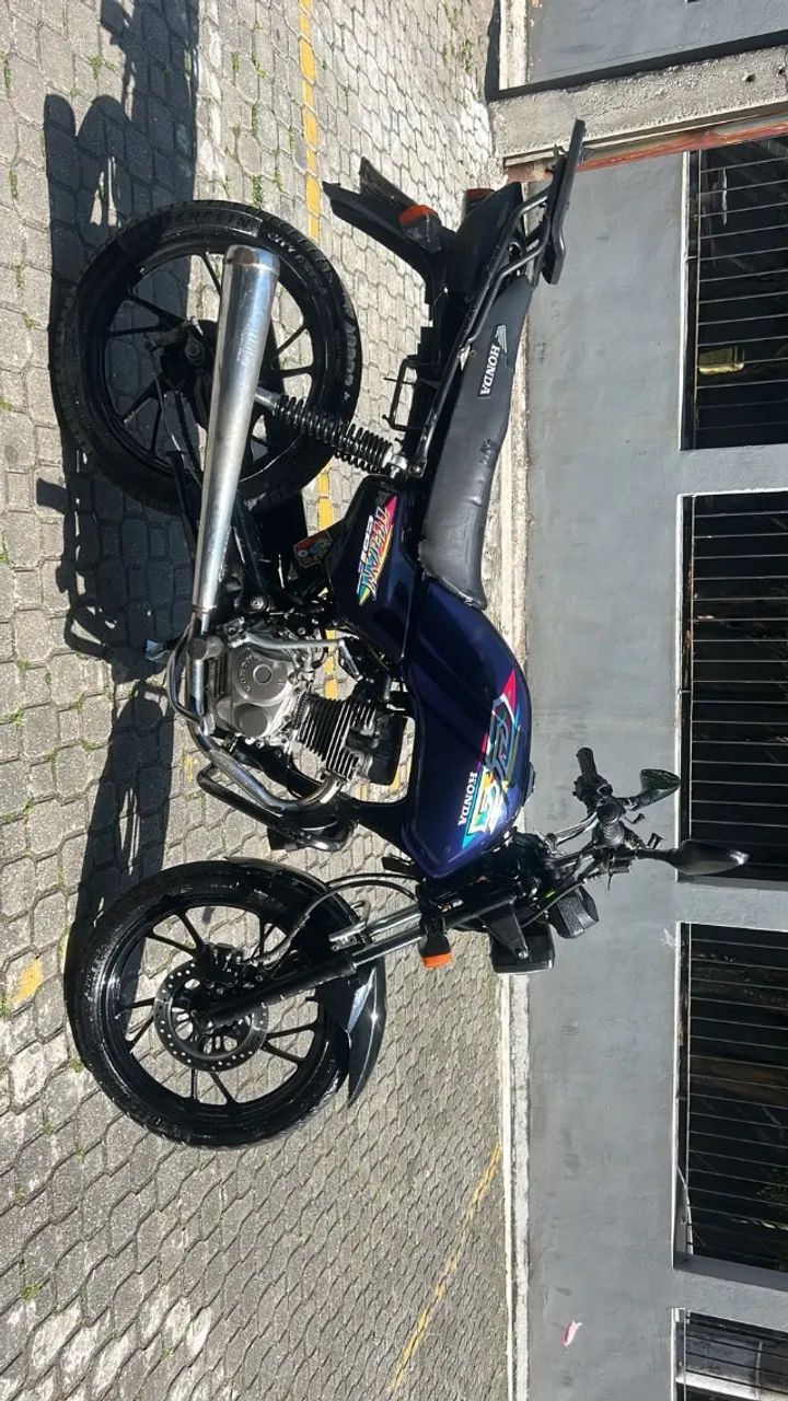 Honda Titan CG99  - Foto 4