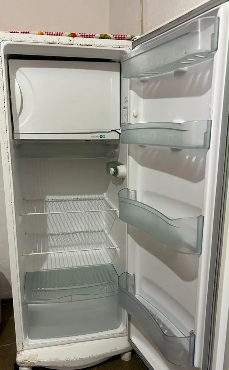 Geladeira cônsul 