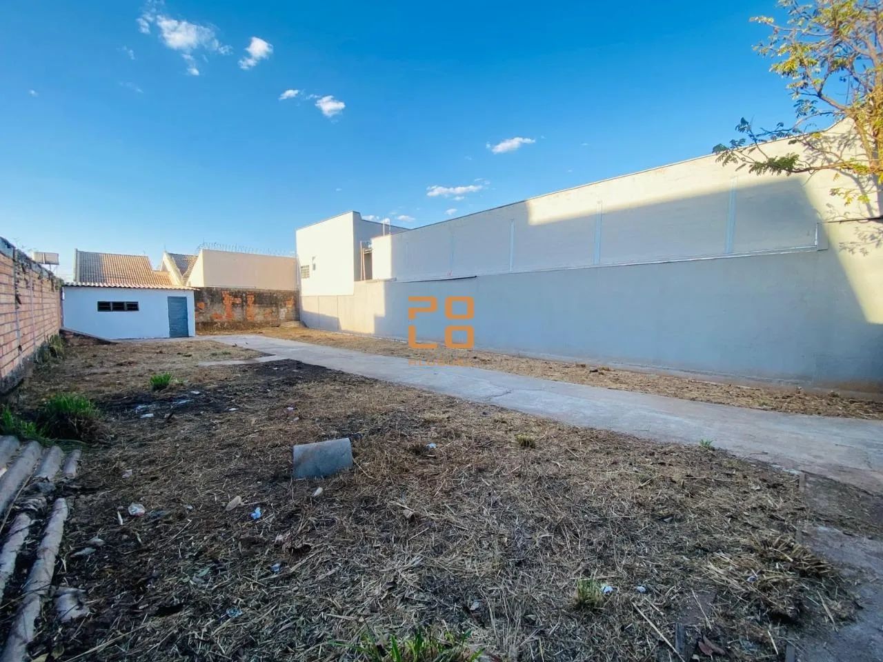 LOTE AV V-8, QD 19 LT 34 - PAPILON PARK - APARECIDA DE GOIANIA-GO - Foto 3