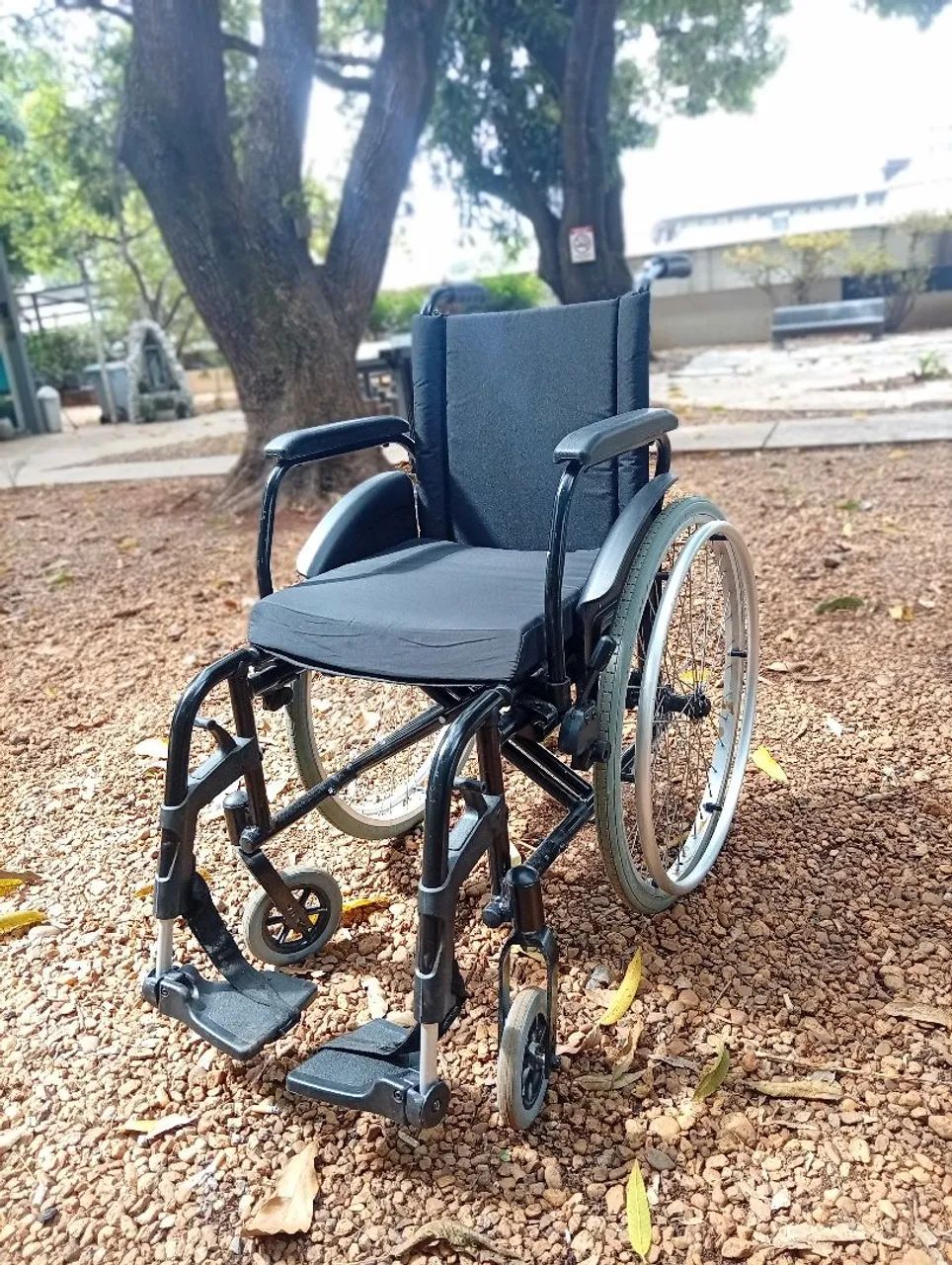 cadeira de rodas  - Foto 5