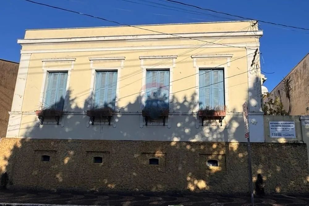 Casa Comercial para Locação  Rua XV de Novembro, Centro