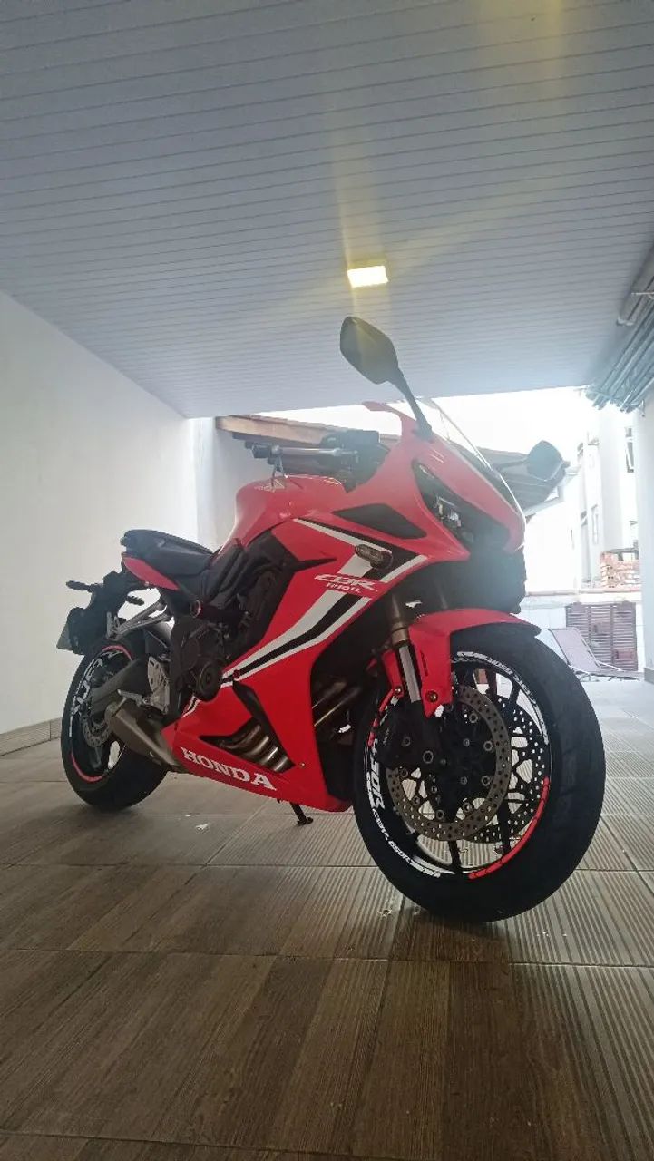 Raríssima CBR 650R 2020 - Foto 4