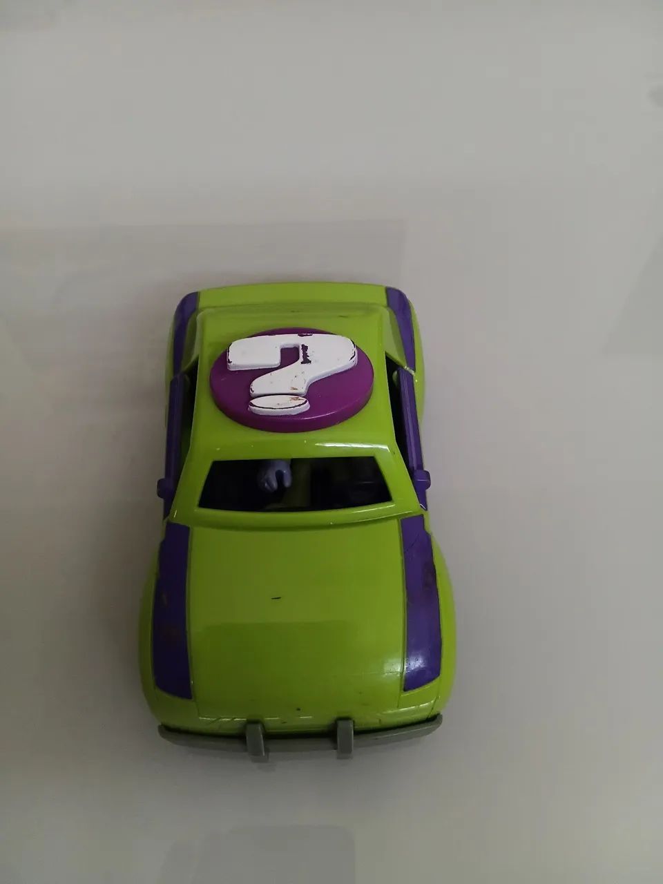 imaginext veículo do vilão Charada com boneco - DC Super Friends  - Foto 4