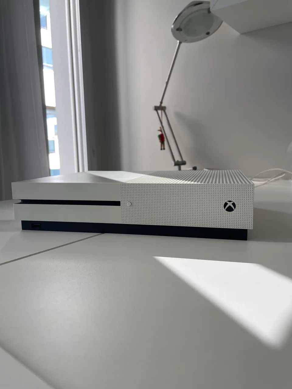 Xbox One s  1 tb    Obs: aceito proposta 