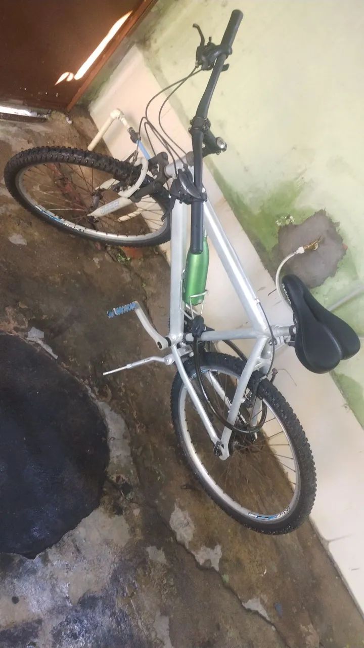 Bicicleta Alumínio Aro 26