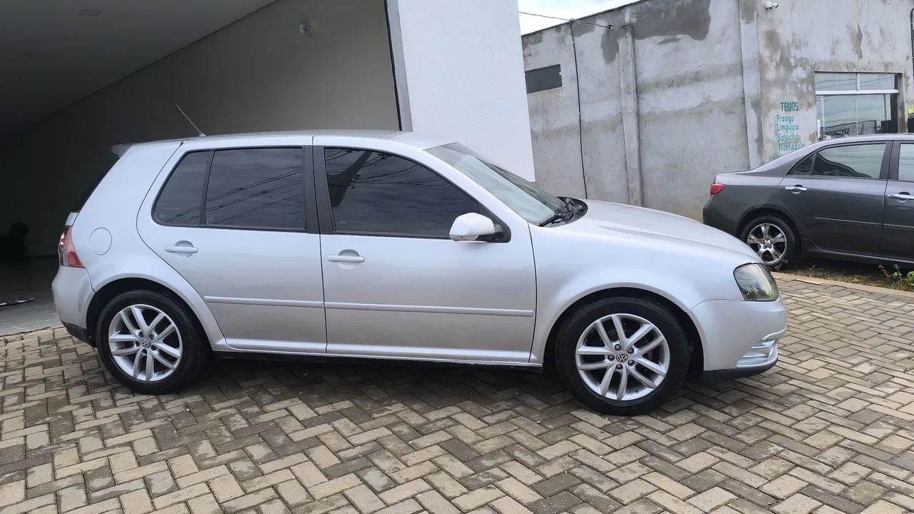 Volkswagen Golf Tech 1.6 MI Total Flex 8V 4P 2009 - Foto 5
