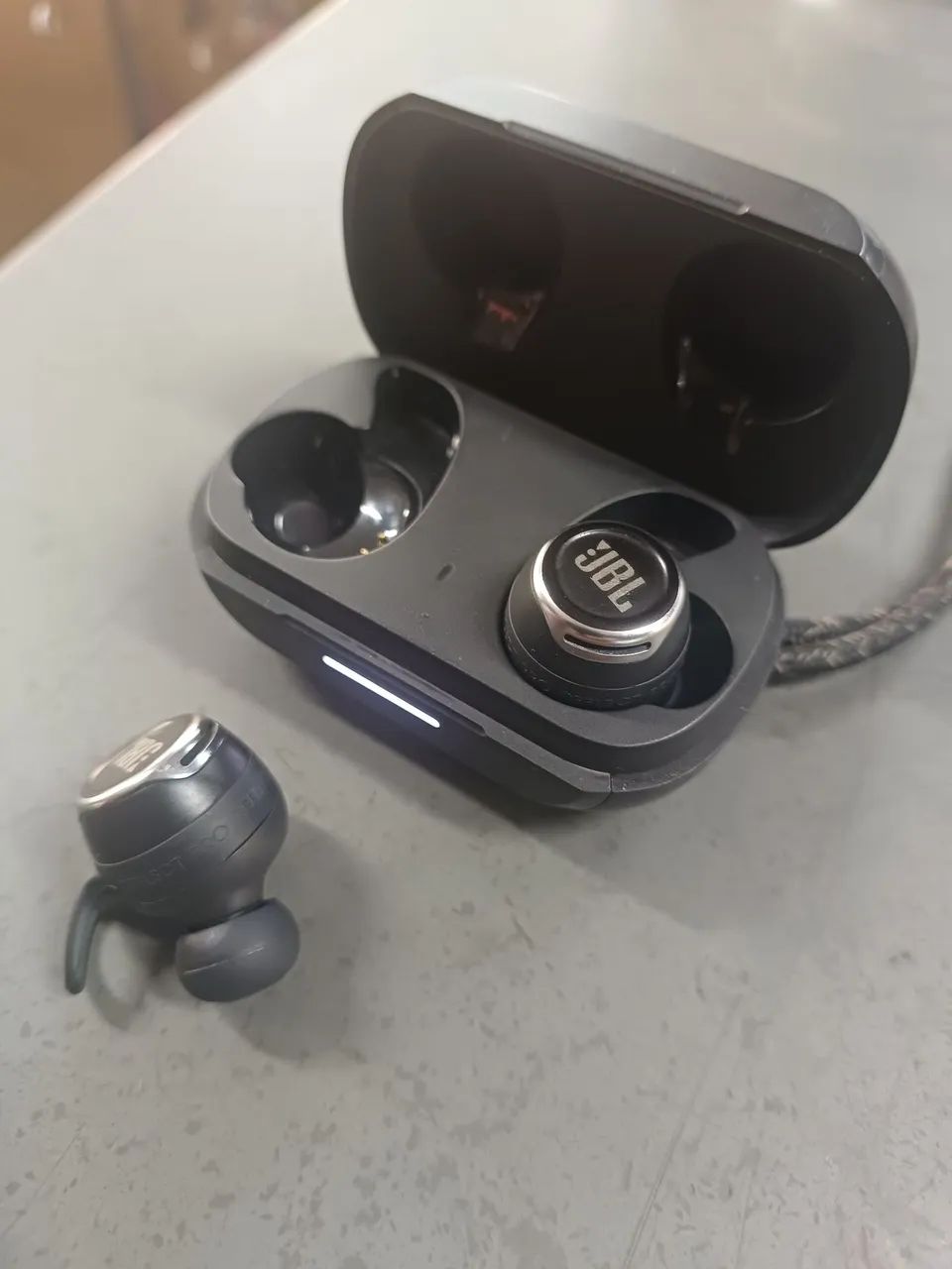 Fone Jbl reflect Flow