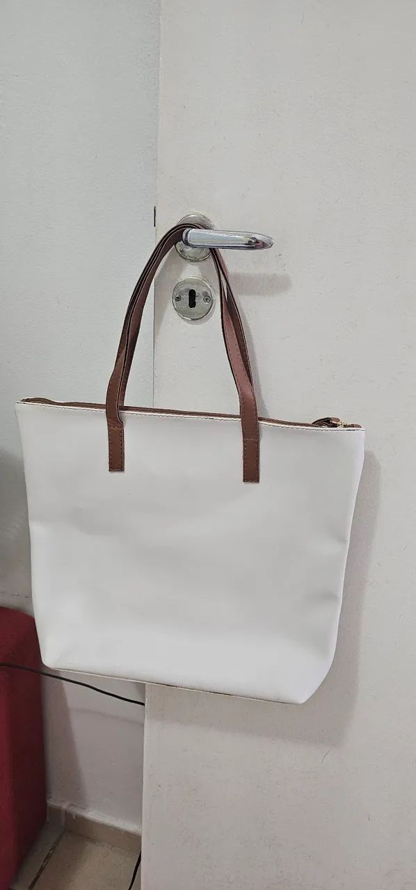 Bolsa couro fino nunca usada (branca) - Foto 3