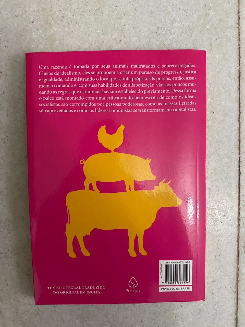 Livro A revolução dos bichos - Foto 2
