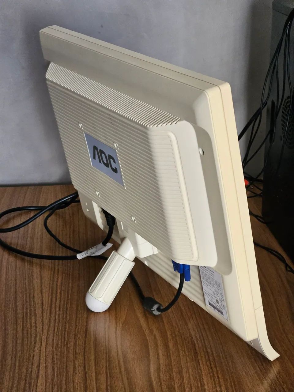 Monitor aoc 19 polegadas - Foto 4