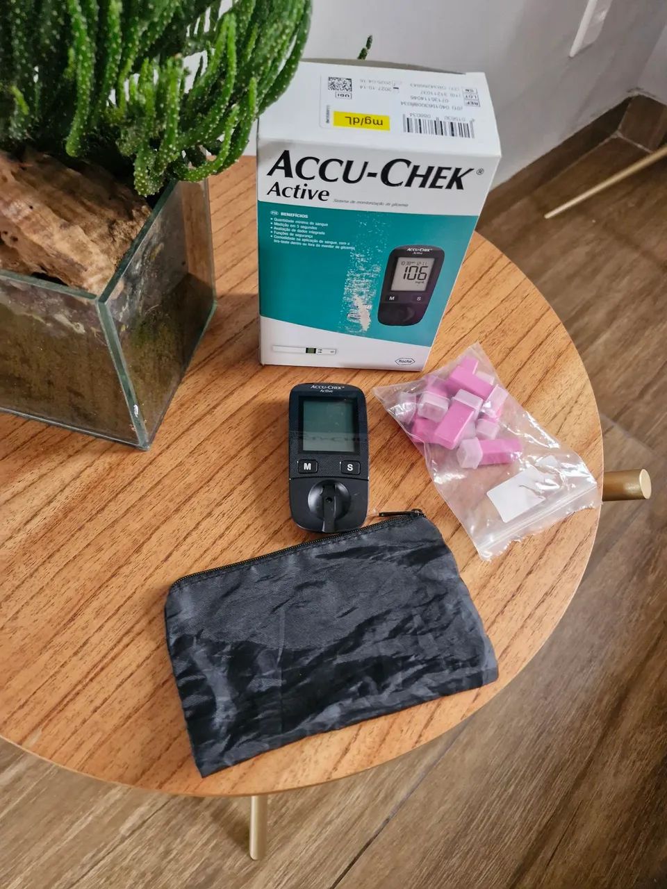 Aparelho de Glicemia ACCU Chek - Foto 2