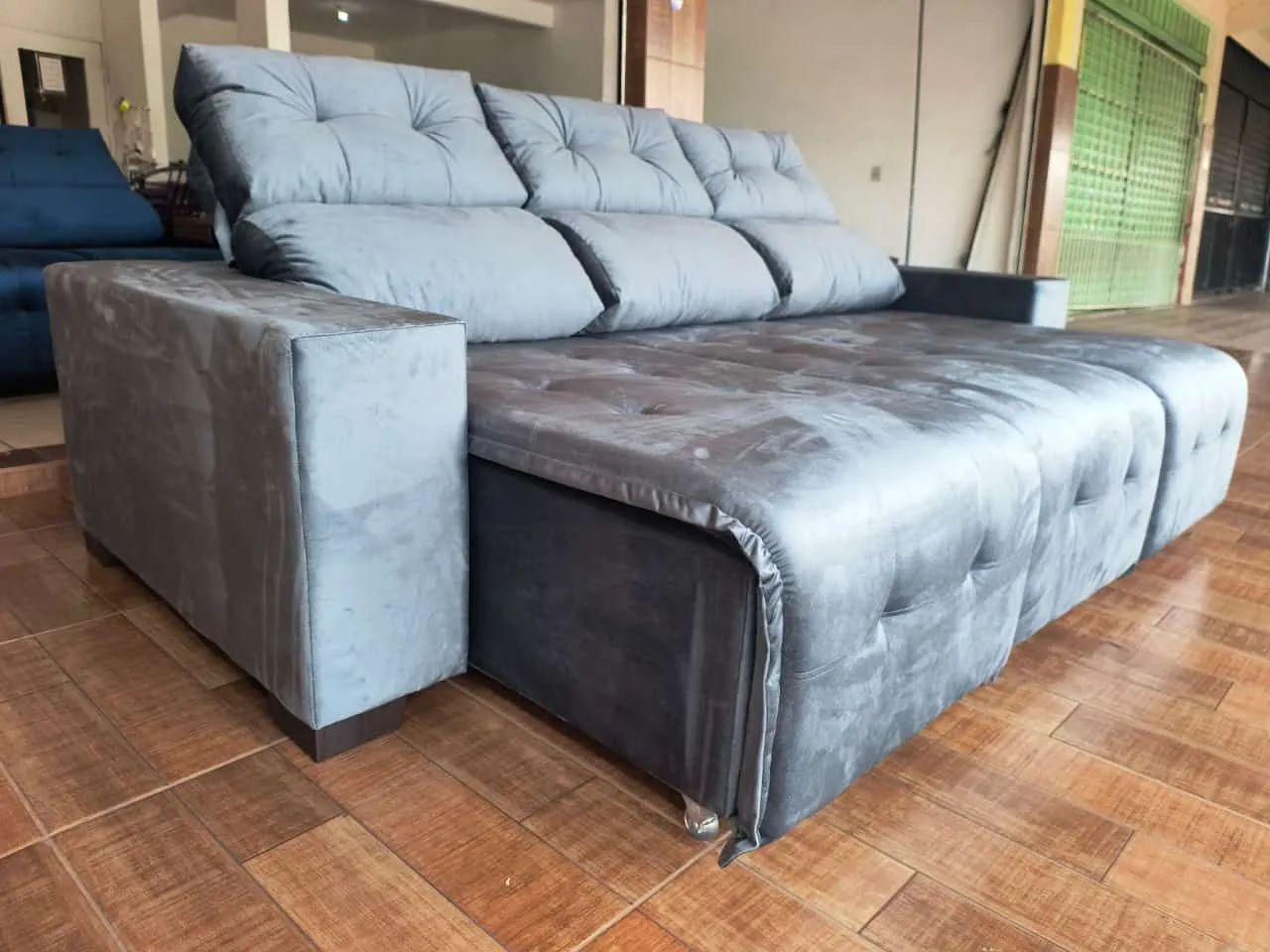 Sofá retrátil e reclinável Pronta entrega. - Foto 5