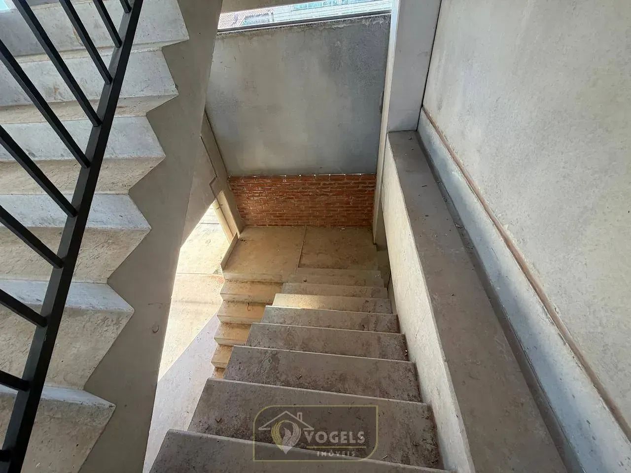SALA COMERCIAL PARA LOCAÇÃO EM JAGUARIÚNA/SP COM ESTACIONAMENTO FRONTAL E EXCELENTE LOCALI - Foto 5