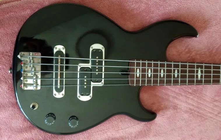 Baixo Yamaha BB415  - Foto 2