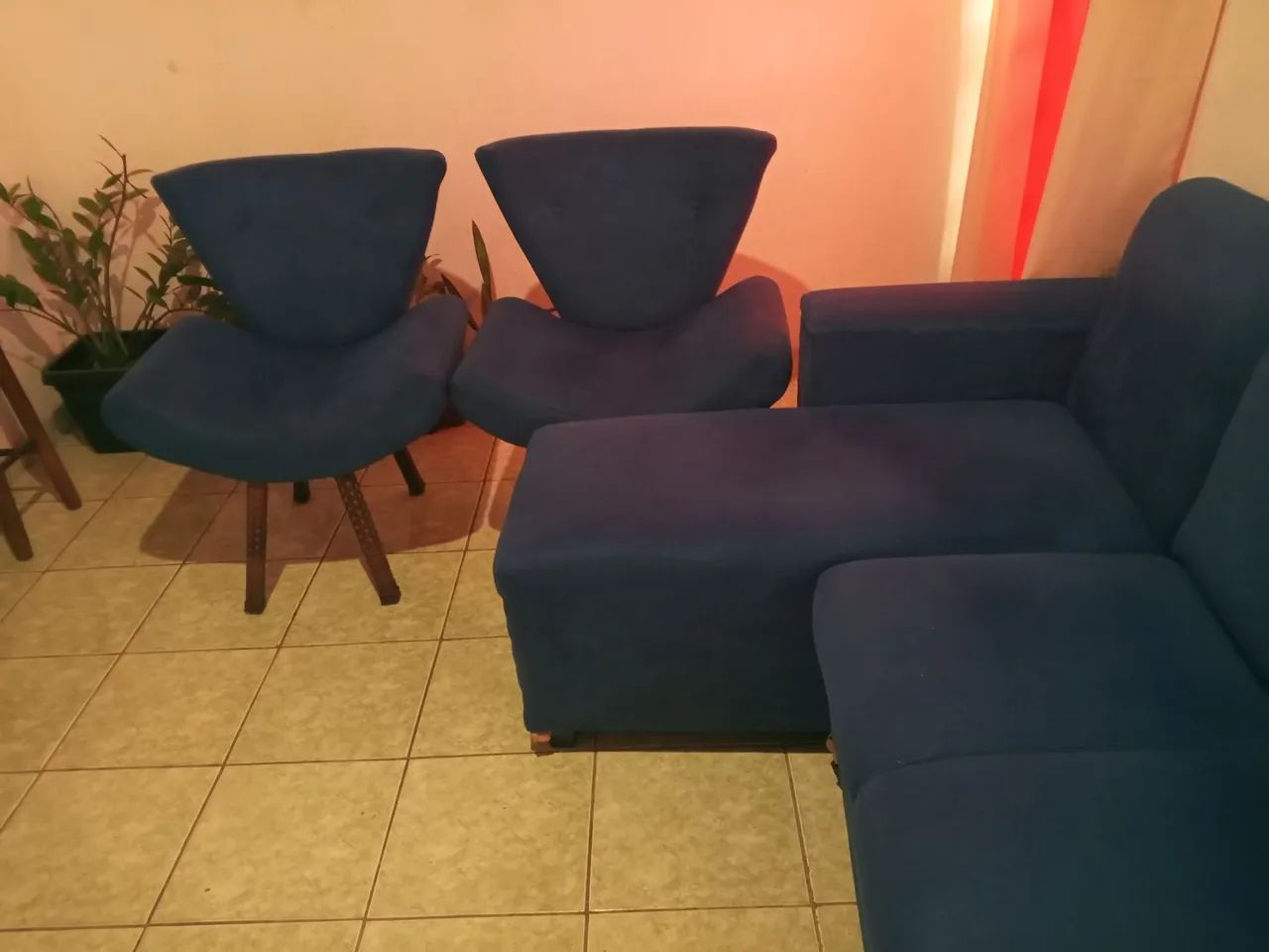 Sofá e jogo de poltrona, não faço entrega, pra retirar.  - Foto 3